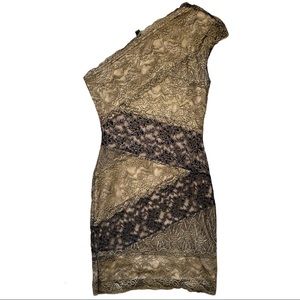 BEBE BYZANTINE MIXED LACE DRESS